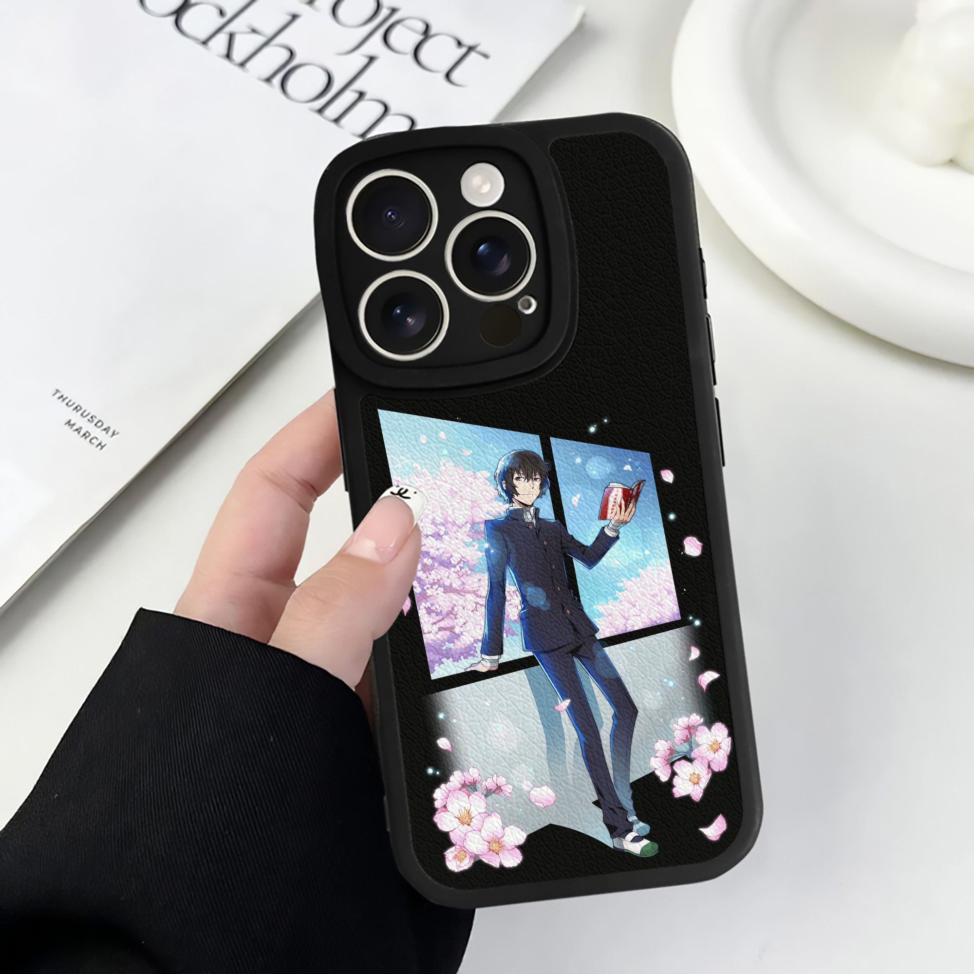 （画像用） 文豪ストレイドッグス Bungo Stray Dogs 【iPhone 16シリーズ対応】シリコンスマホケース（レザー調） 材質：シリコン